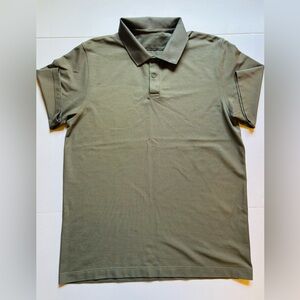 Lululemon Men’s Polo Shirt, Size Small